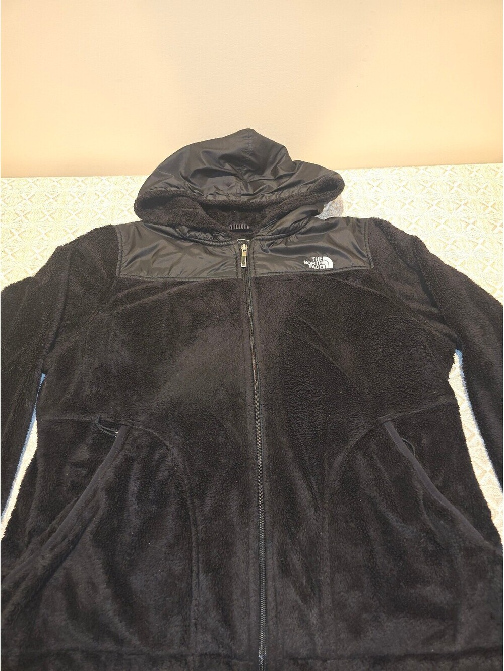 The North Face Women's XL Black Fleece Hoodie Jacket